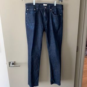 Men’s dark wash jean